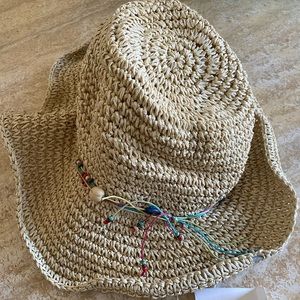 Old Navy straw hat with beads xs
